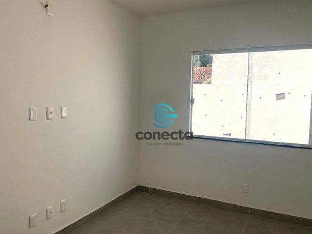 Casa à venda com 3 quartos, 115m² - Foto 11