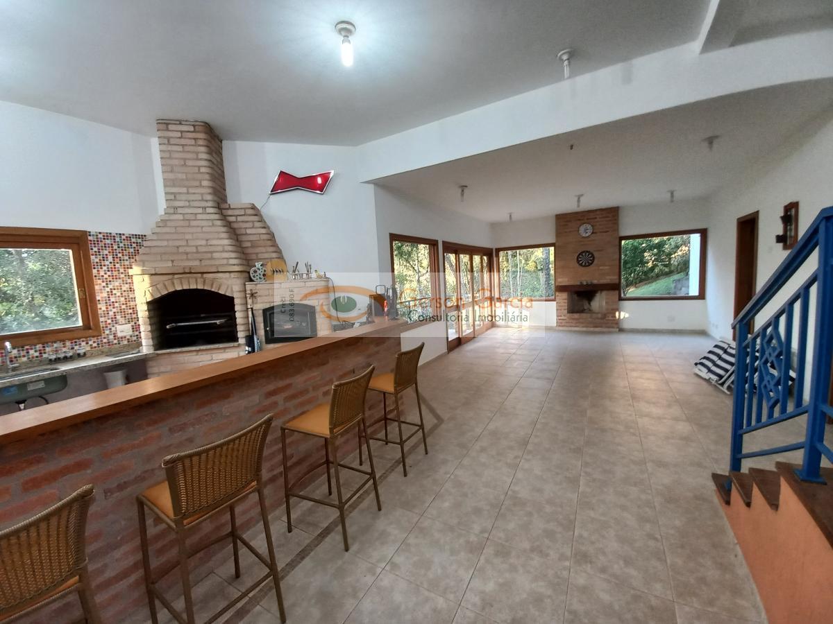 Casa de Condomínio para alugar com 4 quartos, 468m² - Foto 47