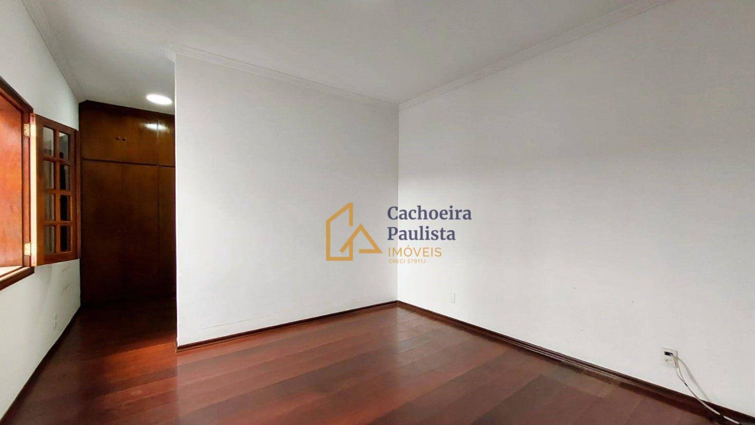 Casa à venda com 4 quartos, 609m² - Foto 18