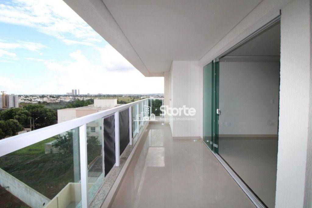 Apartamento à venda com 3 quartos, 116m² - Foto 2