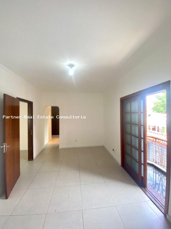 Casa à venda com 3 quartos, 300m² - Foto 25