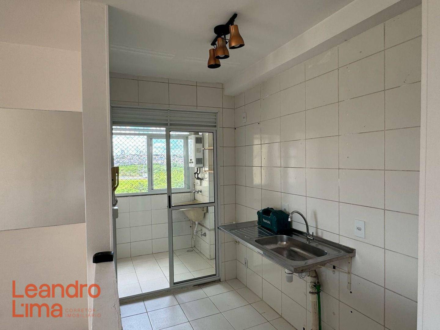 Apartamento para alugar com 3 quartos, 54m² - Foto 3