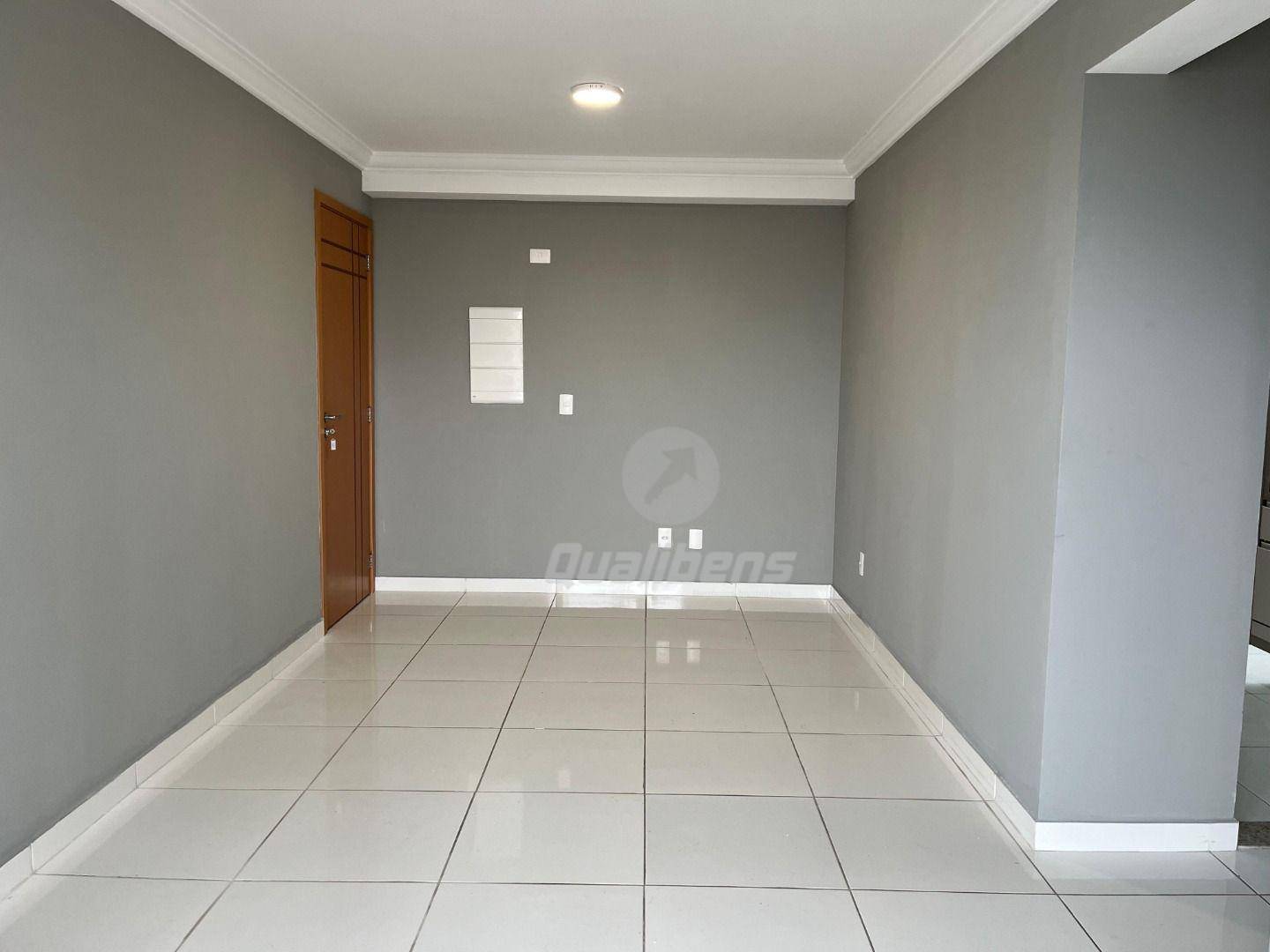 Apartamento para alugar com 3 quartos, 76m² - Foto 3