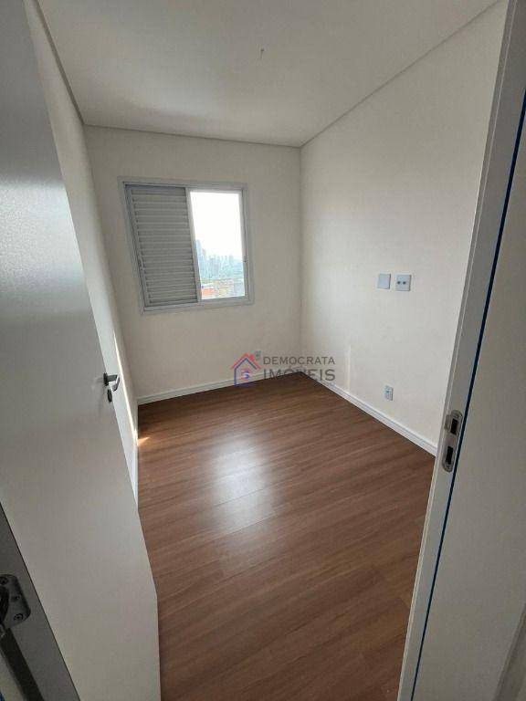 Apartamento à venda com 2 quartos, 41m² - Foto 6