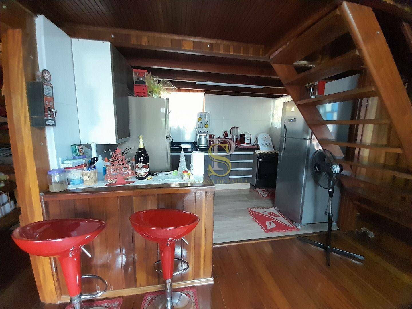 Casa à venda com 3 quartos, 80m² - Foto 14