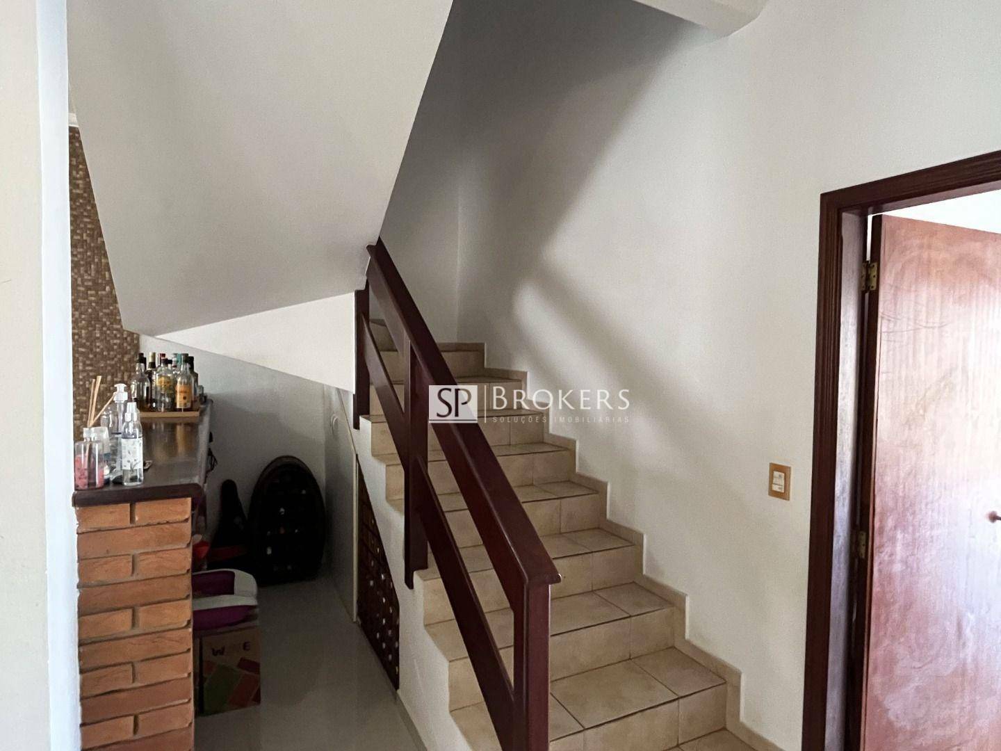 Casa à venda com 3 quartos, 220m² - Foto 16