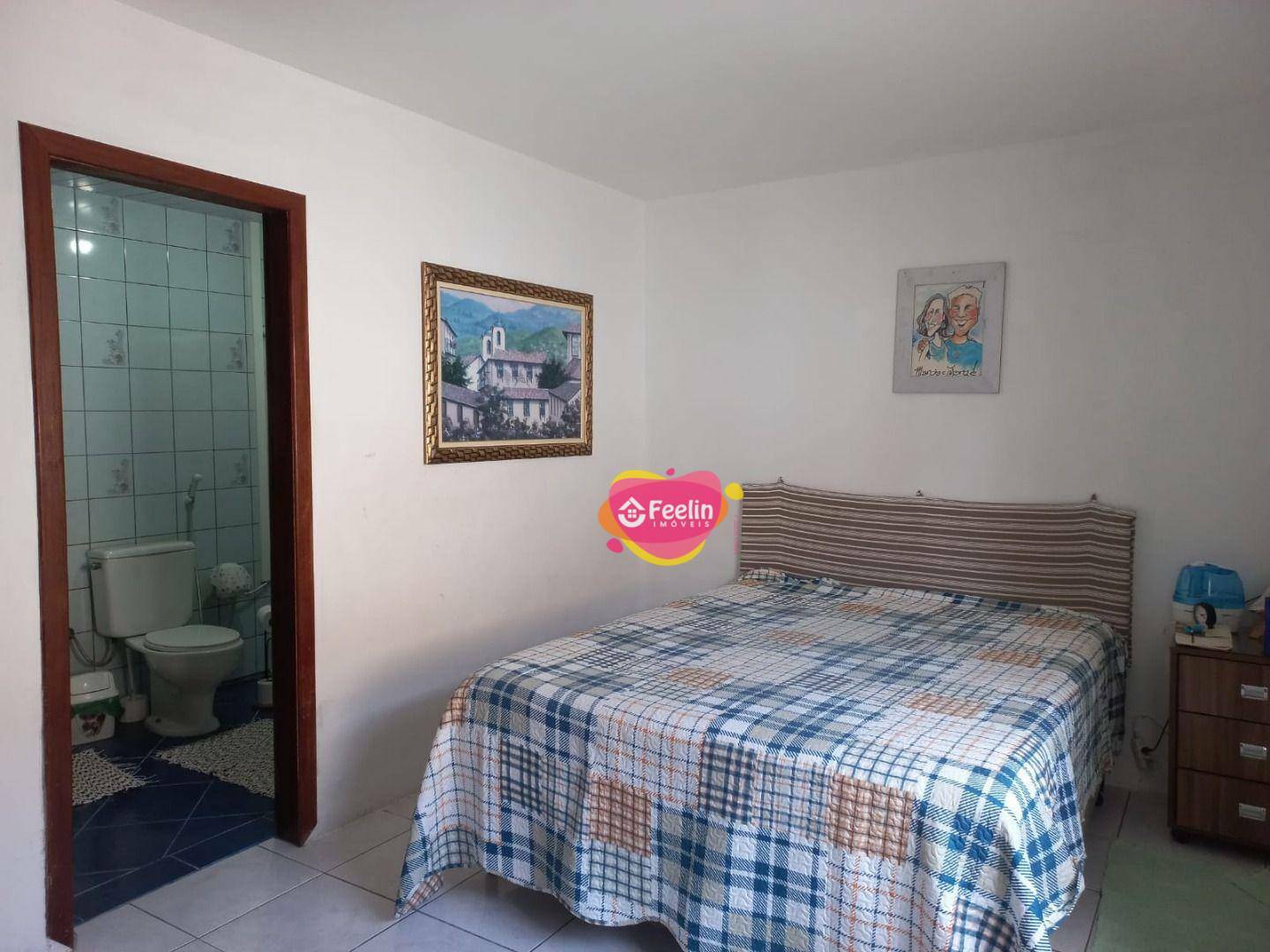 Casa à venda com 3 quartos, 250m² - Foto 12