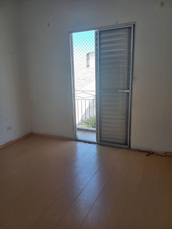 Sobrado para alugar com 2 quartos, 100m² - Foto 9