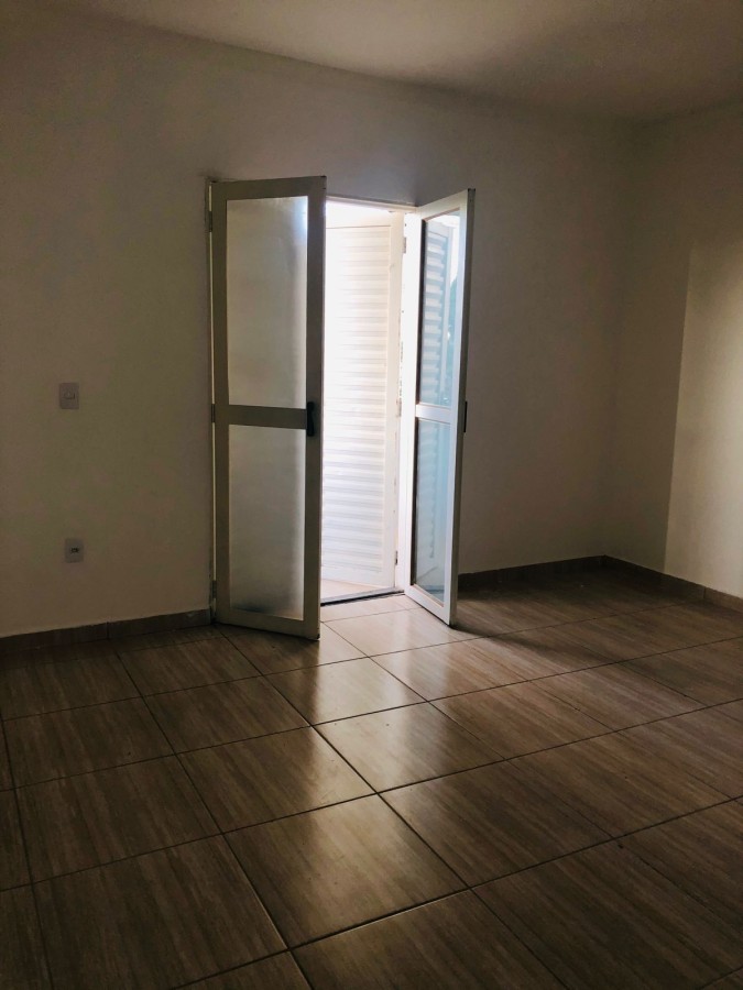 Casa à venda com 3 quartos, 255m² - Foto 9