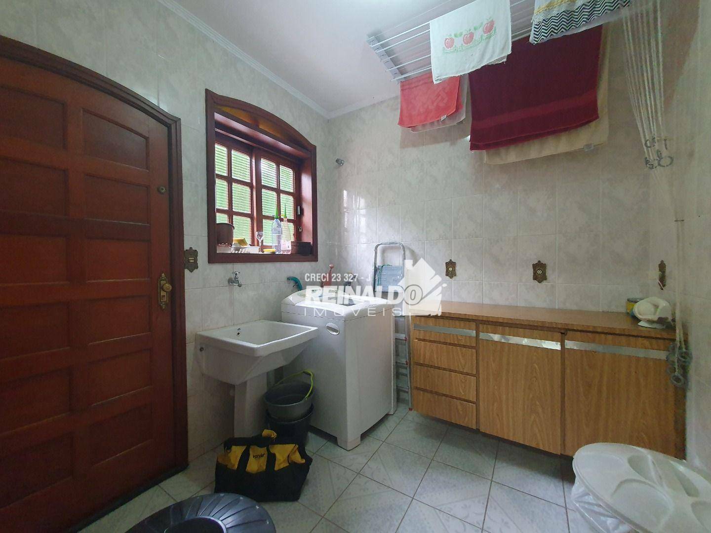 Casa de Condomínio à venda com 4 quartos, 353m² - Foto 21