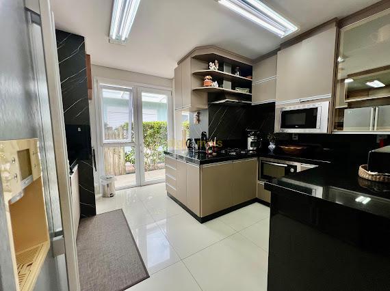 Casa de Condomínio à venda com 4 quartos, 174m² - Foto 5