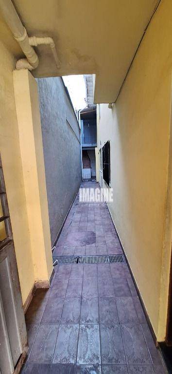 Sobrado à venda com 3 quartos, 166m² - Foto 2