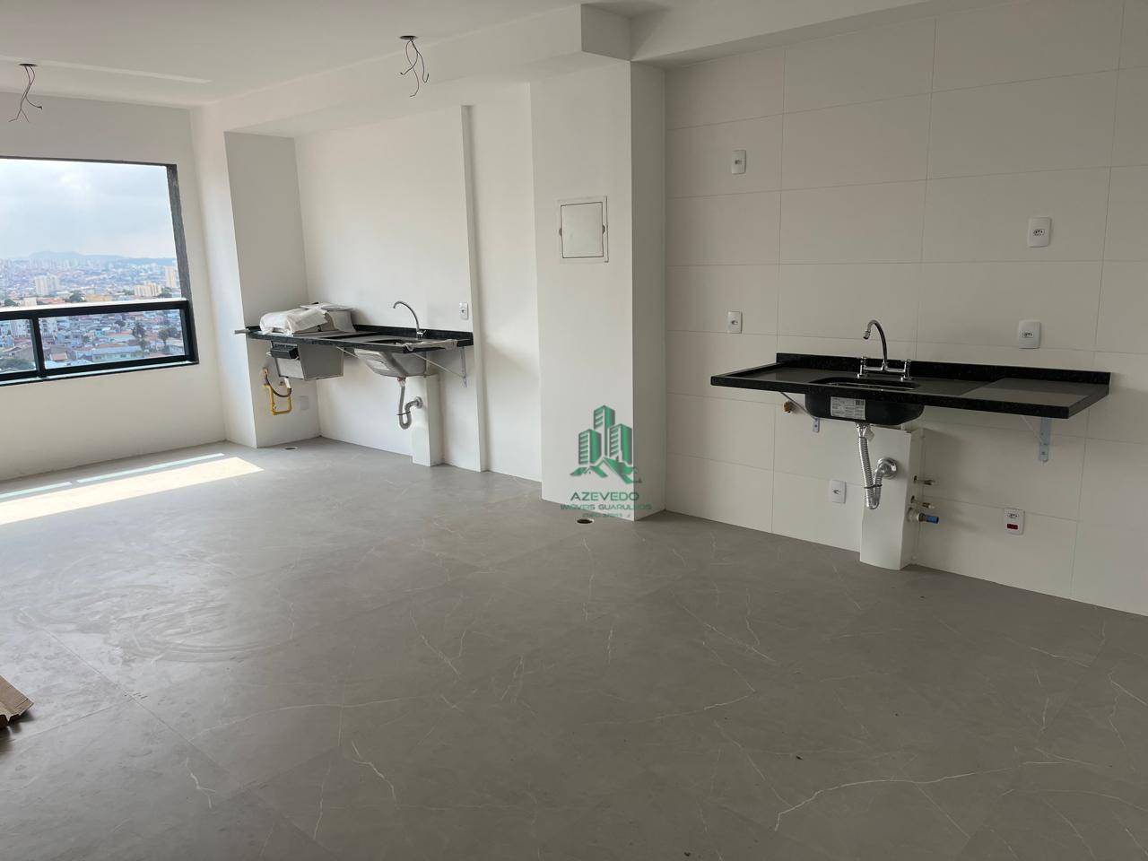 Apartamento à venda com 2 quartos, 69m² - Foto 2