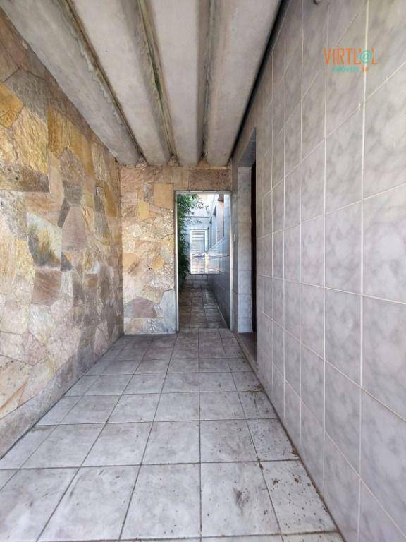 Casa à venda com 3 quartos, 217m² - Foto 10