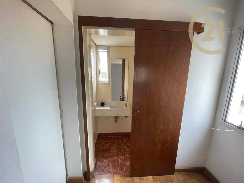 Apartamento à venda com 3 quartos, 120m² - Foto 12