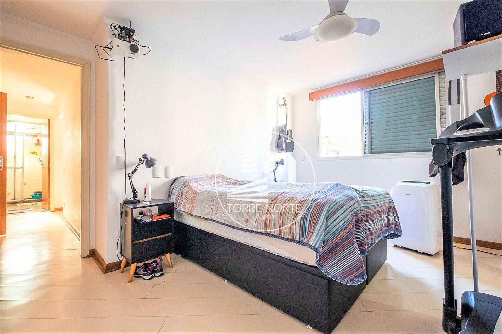 Apartamento à venda com 3 quartos, 142m² - Foto 14