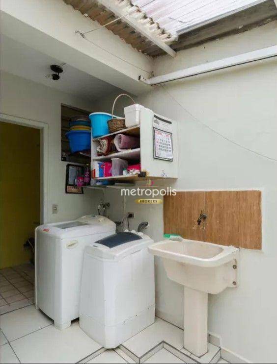 Sobrado à venda com 2 quartos, 140m² - Foto 33