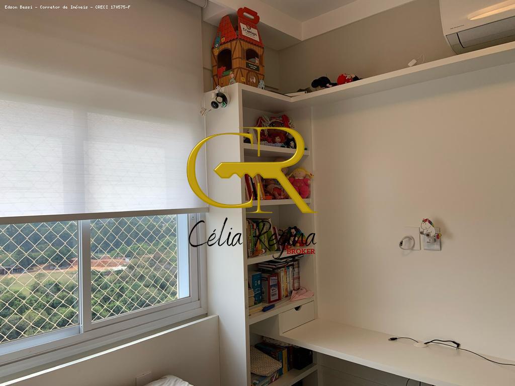 Apartamento à venda com 2 quartos, 82m² - Foto 13