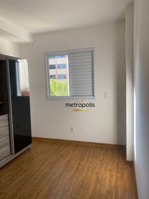 Apartamento para alugar com 2 quartos, 65m² - Foto 9
