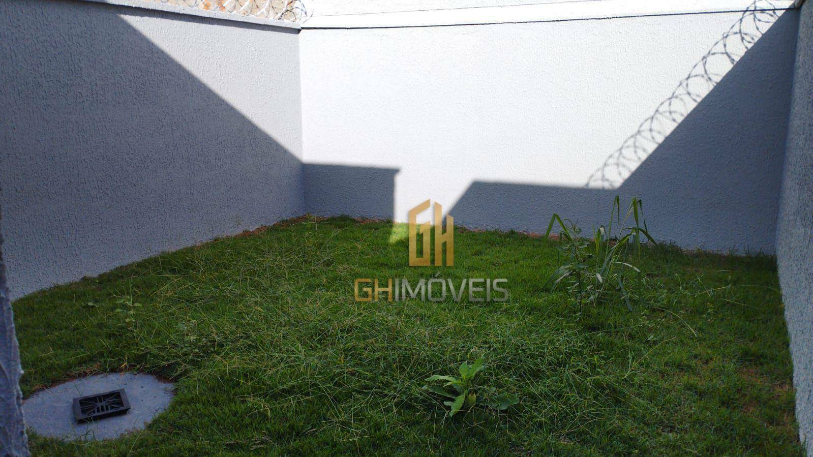 Casa à venda com 2 quartos, 65m² - Foto 11