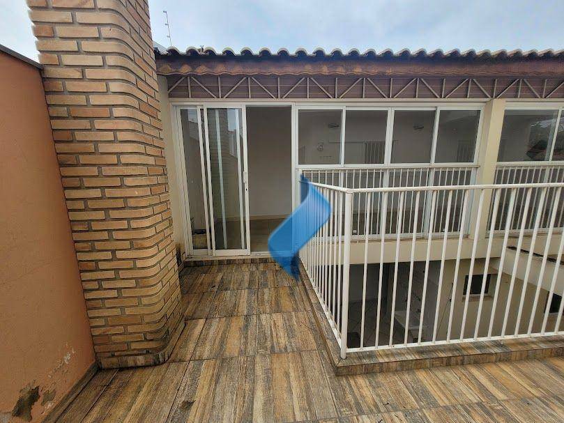 Casa à venda e aluguel com 3 quartos, 277m² - Foto 62