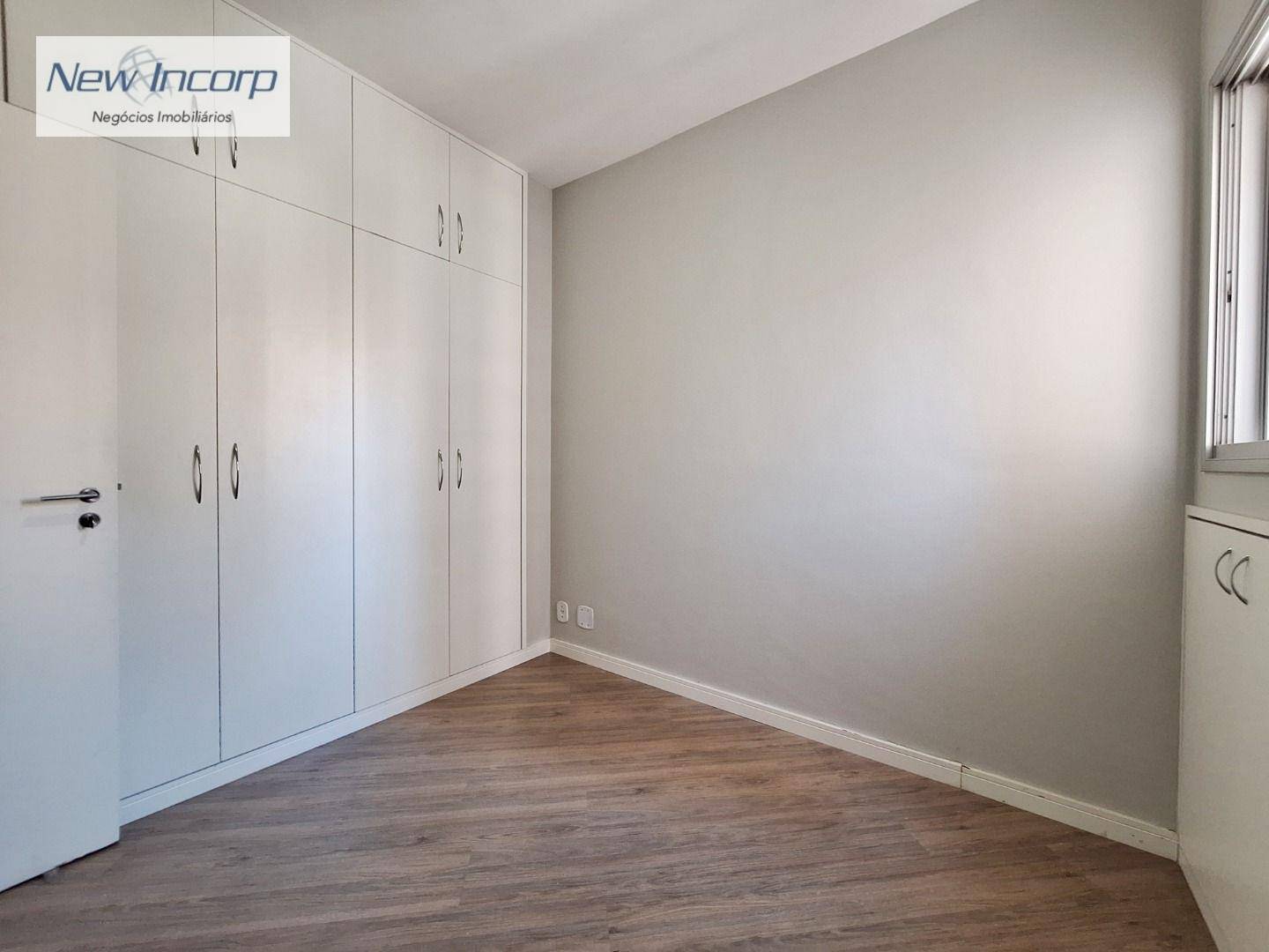 Apartamento à venda com 2 quartos, 65m² - Foto 23