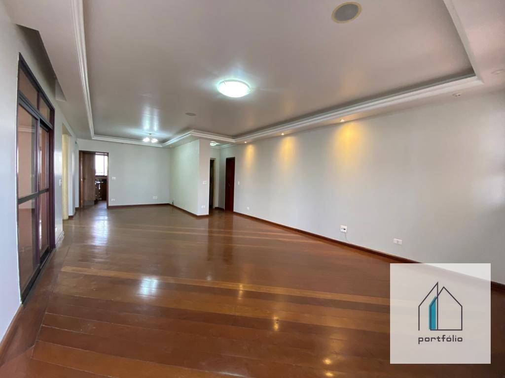 Apartamento à venda com 3 quartos, 220m² - Foto 3