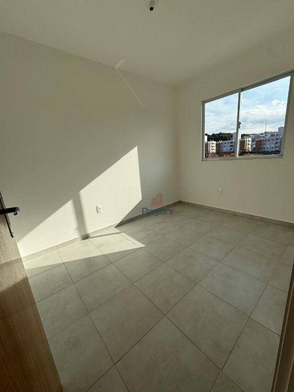 Apartamento à venda com 2 quartos, 50m² - Foto 9