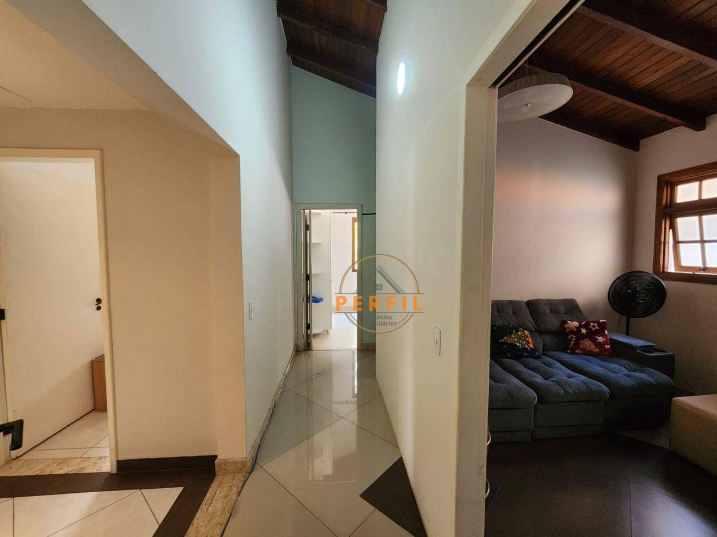 Casa de Condomínio à venda com 5 quartos, 238m² - Foto 12