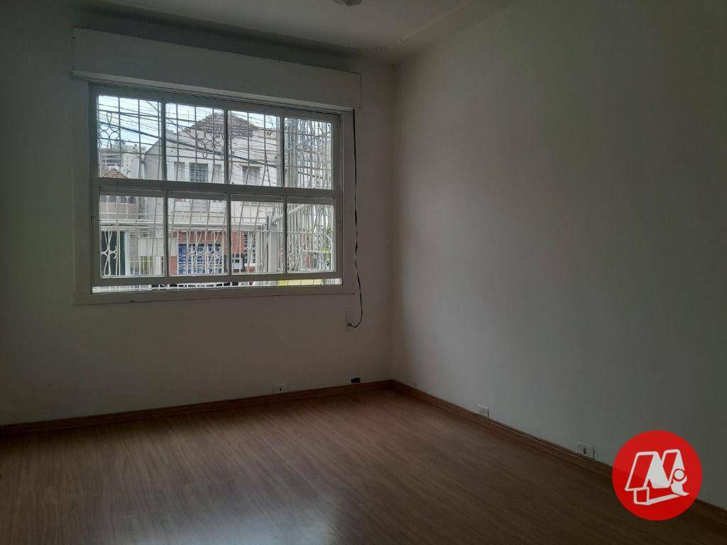 Casa para alugar com 2 quartos, 220m² - Foto 5