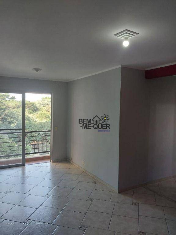 Apartamento à venda com 3 quartos, 65m² - Foto 3