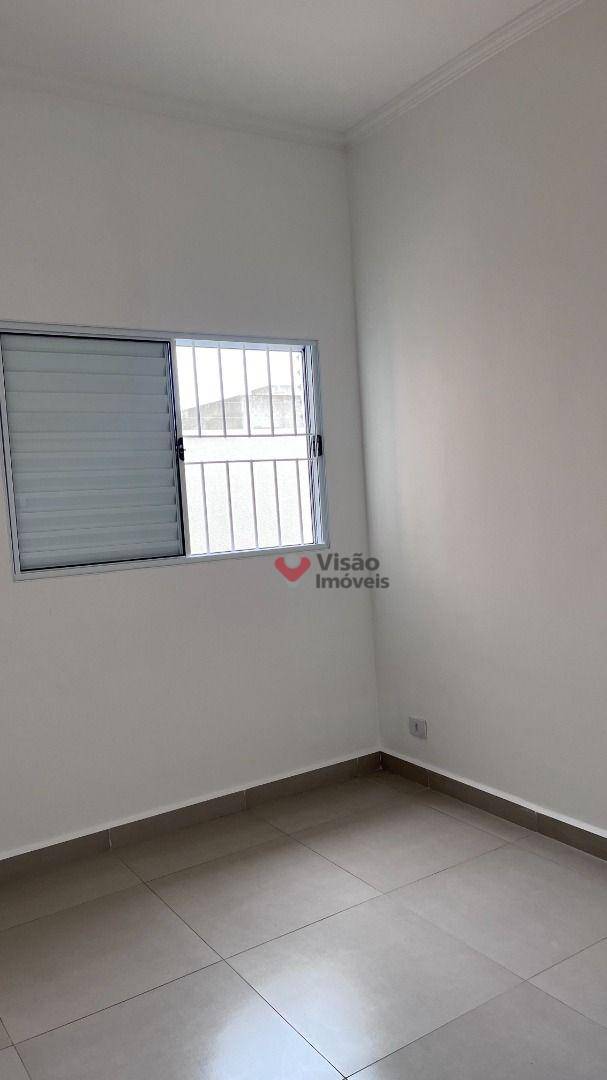 Casa à venda com 3 quartos, 94m² - Foto 12