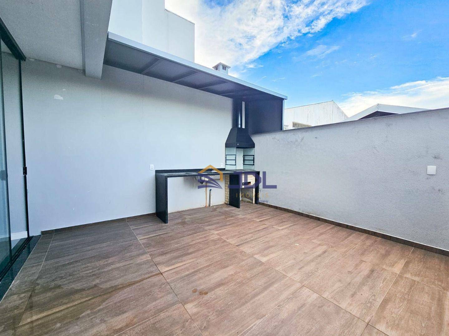 Casa à venda com 3 quartos, 118m² - Foto 7