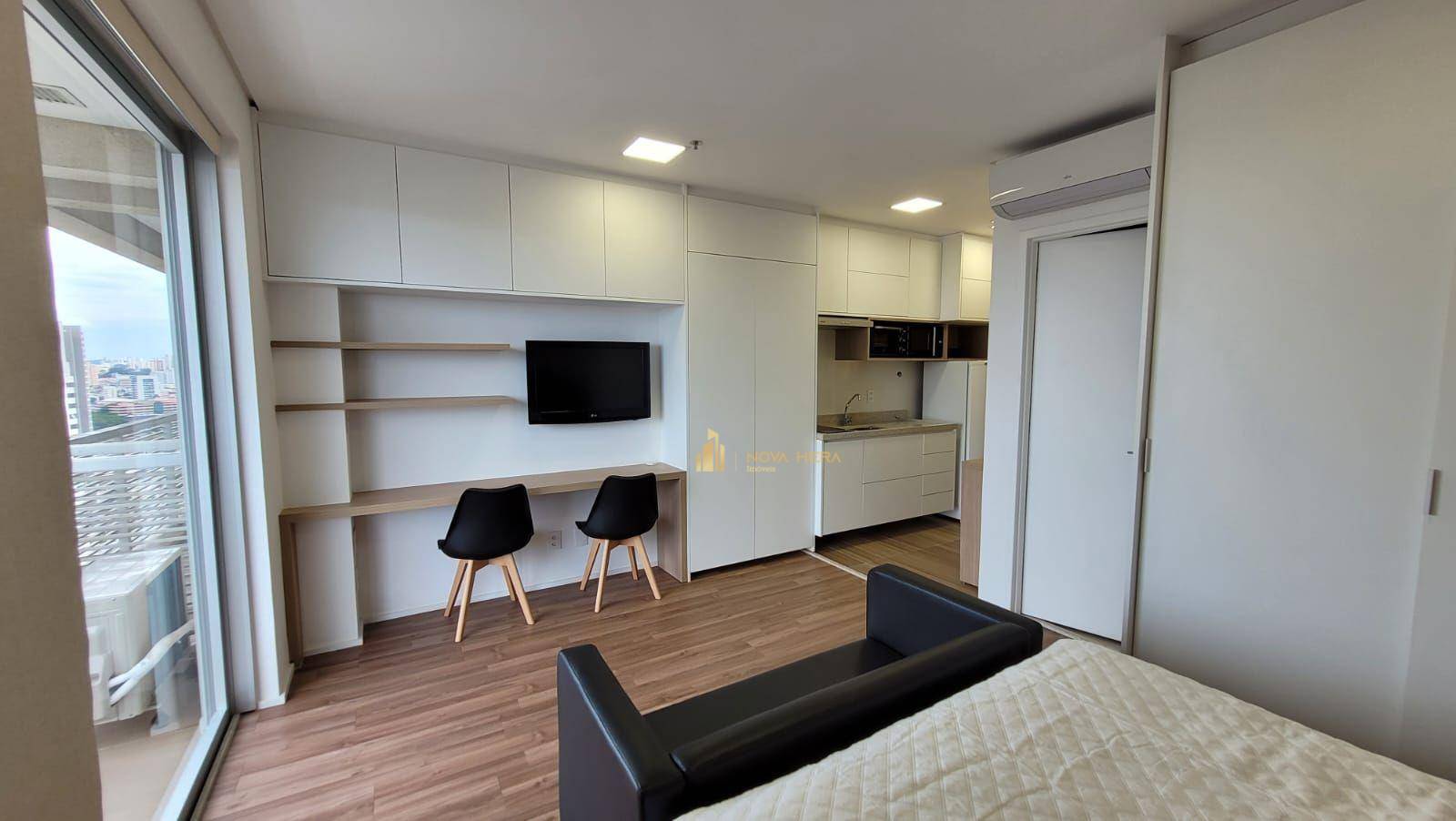 Kitnet e Studio à venda e aluguel com 1 quarto, 33m² - Foto 1
