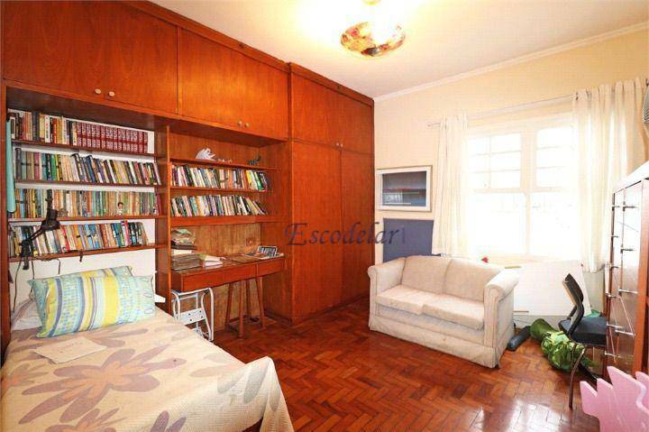 Casa à venda com 3 quartos, 195m² - Foto 11