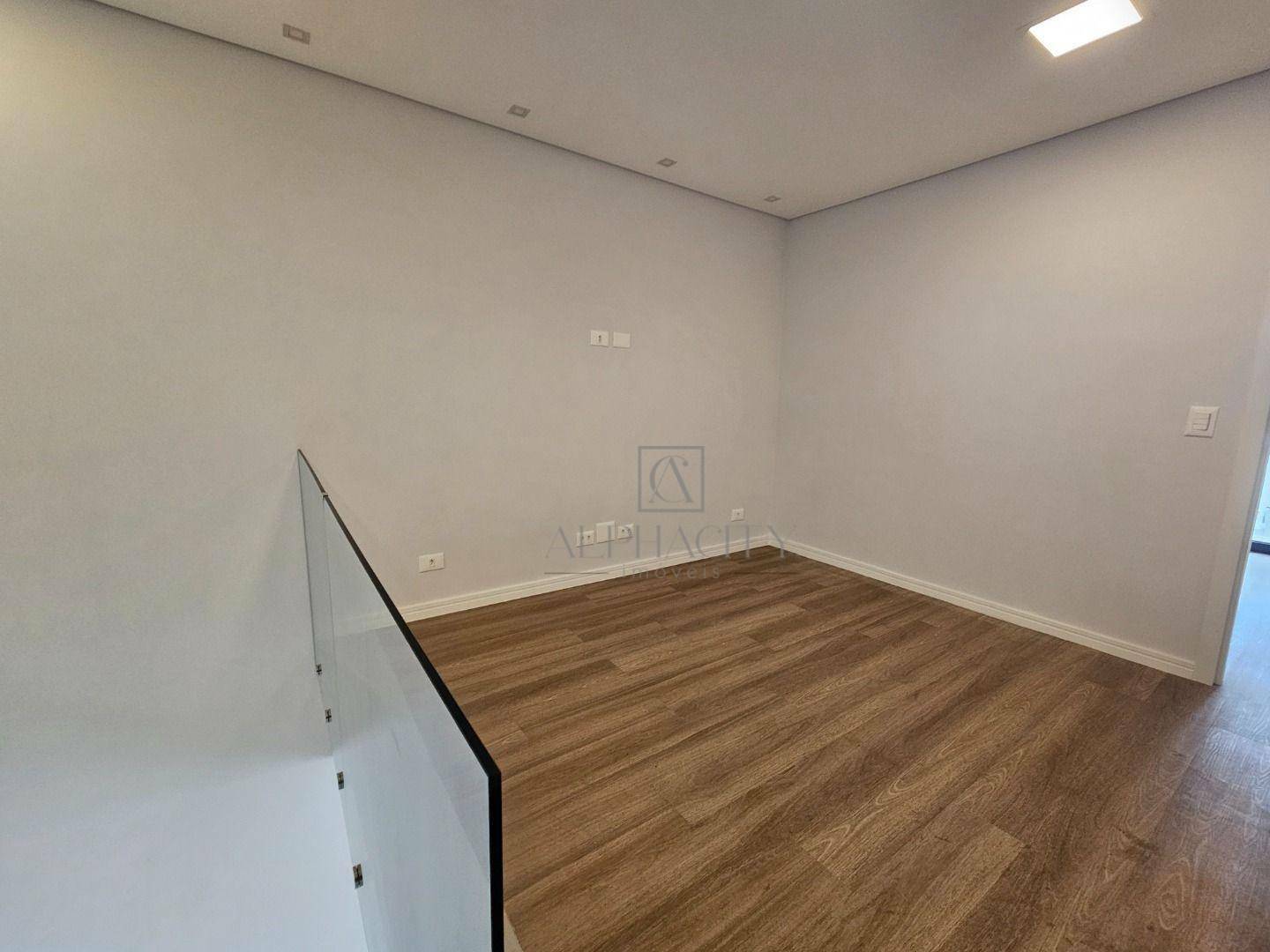 Casa de Condomínio à venda com 3 quartos, 310m² - Foto 4