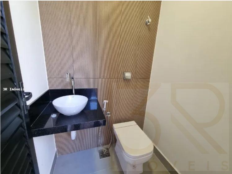 Casa de Condomínio à venda com 3 quartos, 250m² - Foto 18