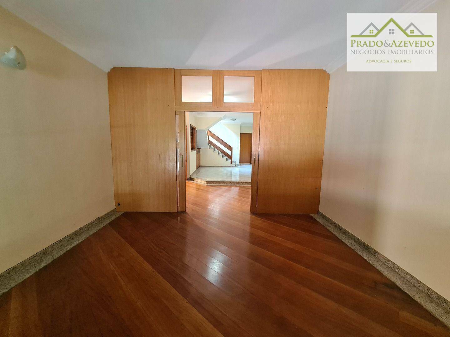 Casa à venda com 4 quartos, 176m² - Foto 8