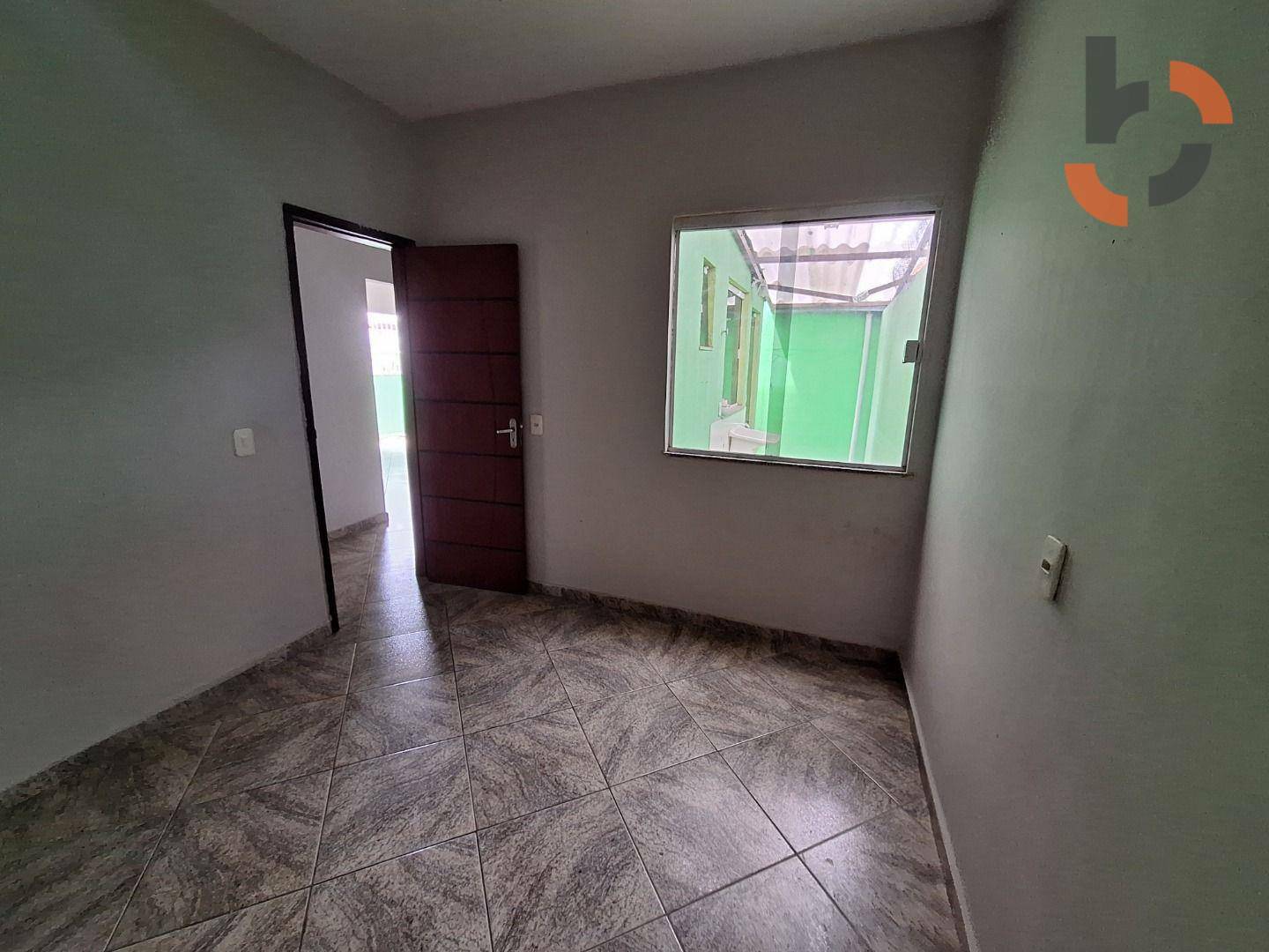 Casa à venda com 2 quartos, 60m² - Foto 29