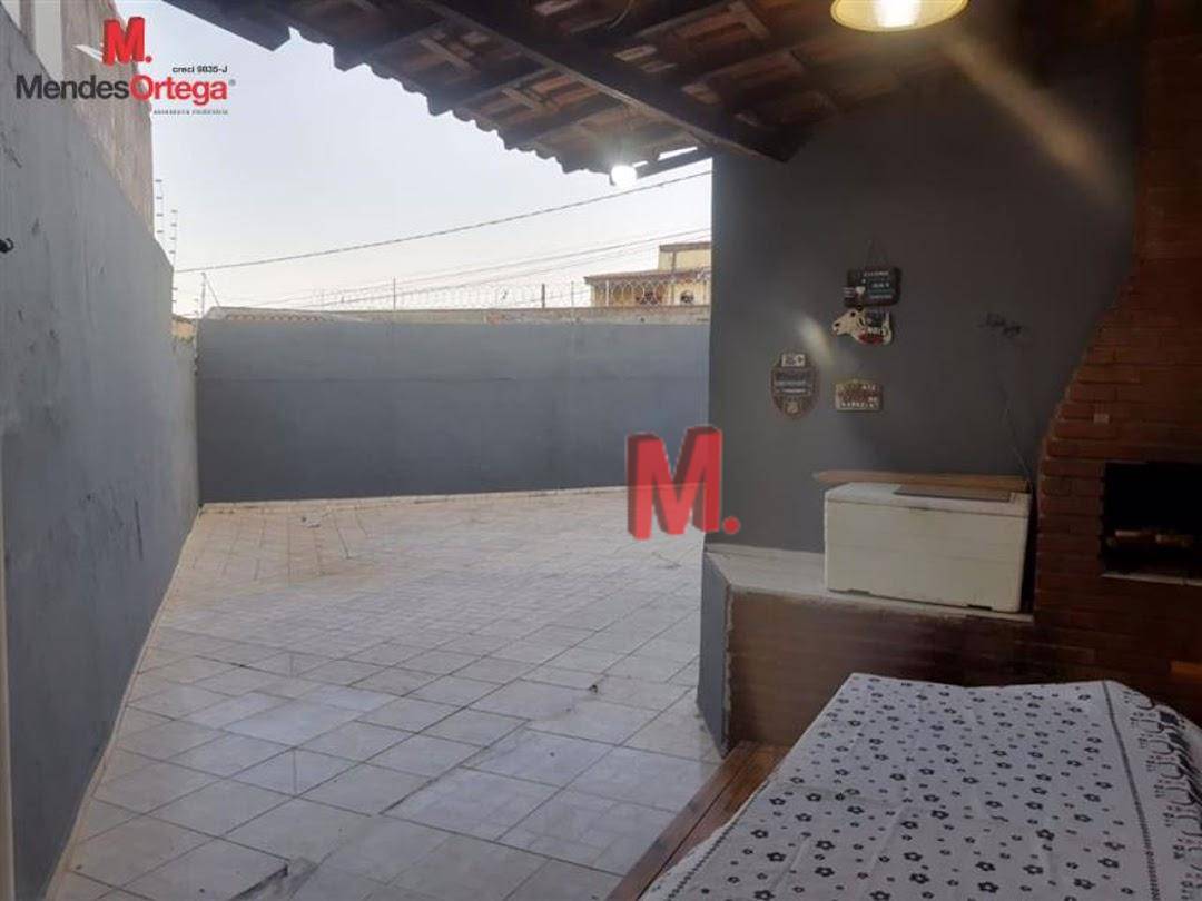 Casa à venda com 3 quartos, 120m² - Foto 15