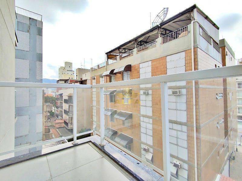 Apartamento à venda com 3 quartos, 136m² - Foto 17