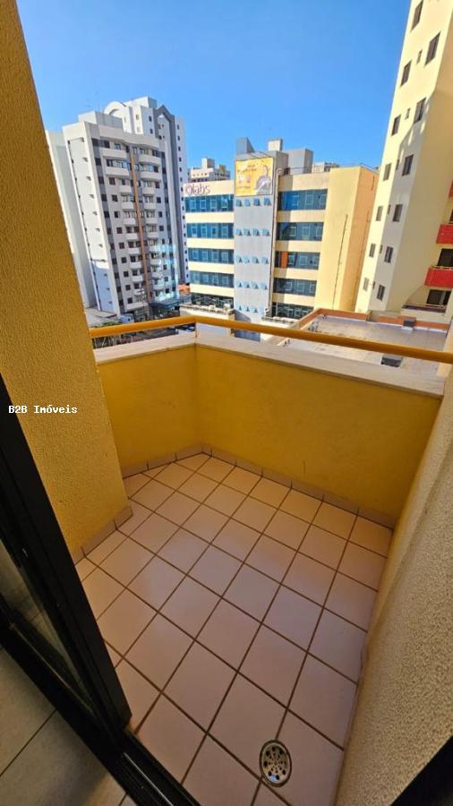 Apartamento à venda com 3 quartos, 76m² - Foto 5