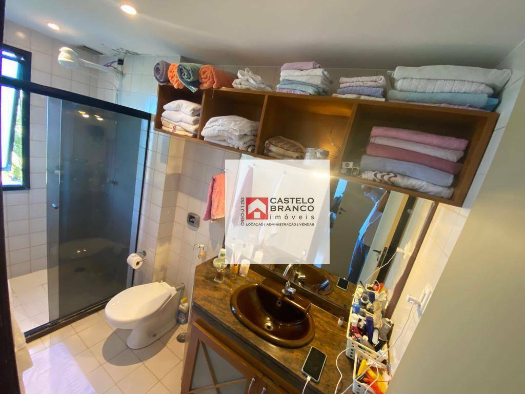 Apartamento à venda com 3 quartos, 145m² - Foto 11