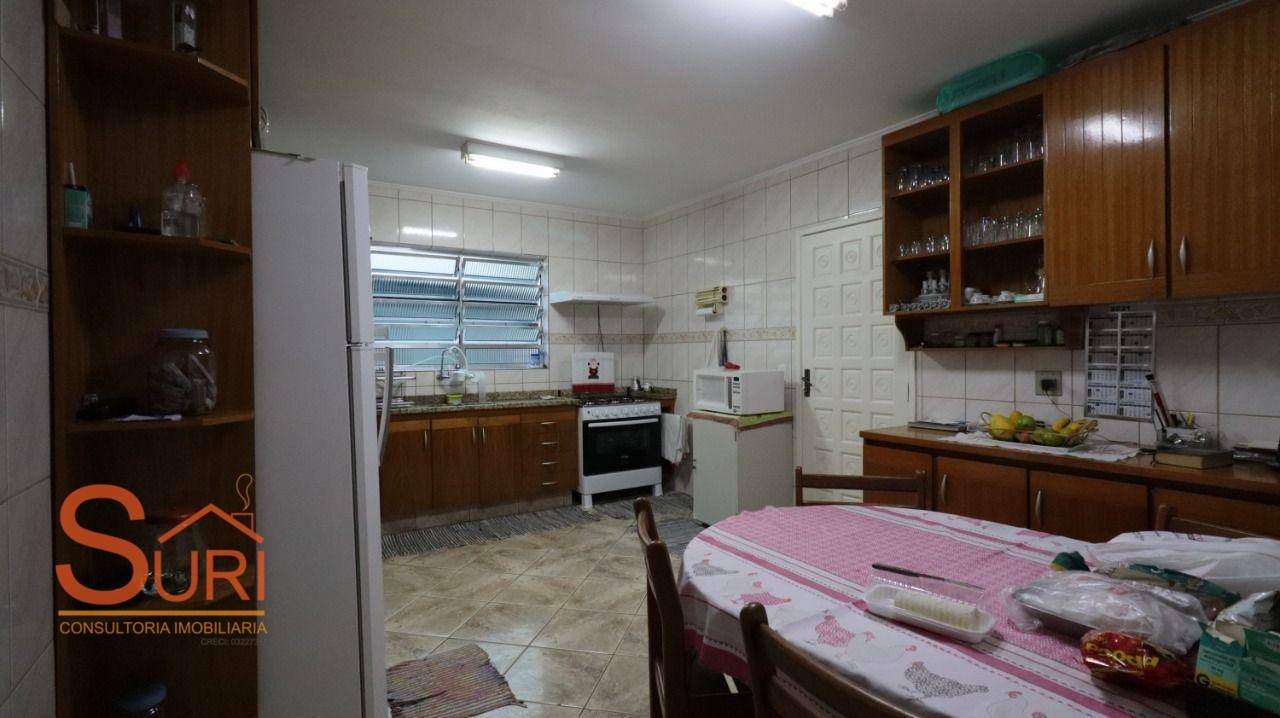 Sobrado à venda com 3 quartos, 227m² - Foto 18