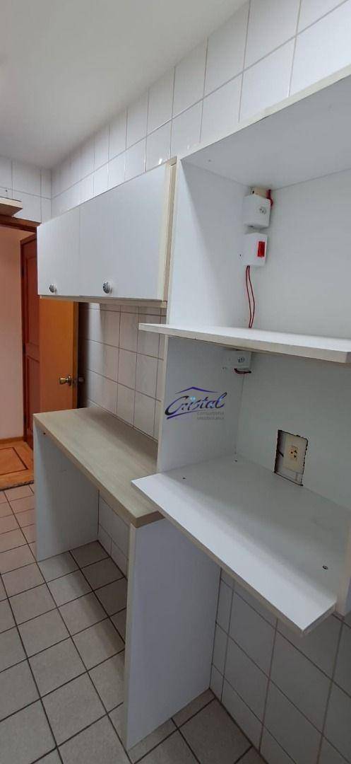 Apartamento à venda e aluguel com 3 quartos, 75m² - Foto 26