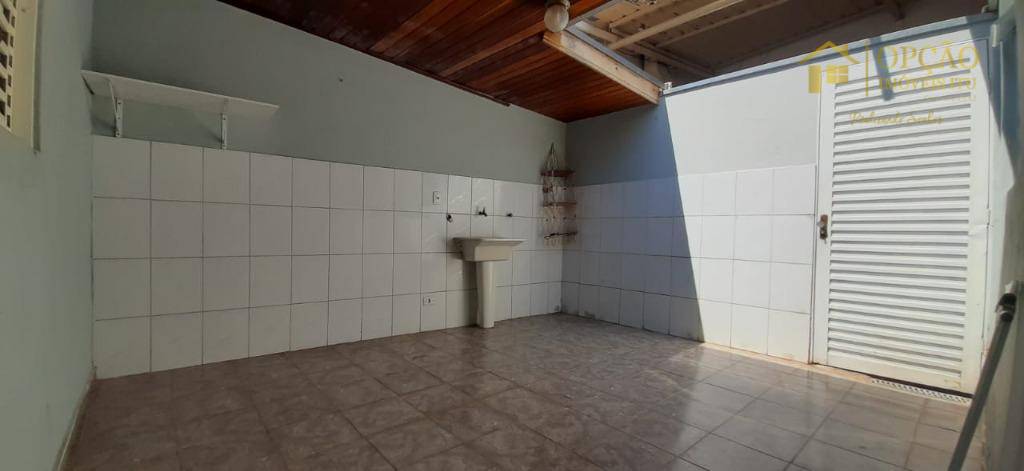 Casa à venda com 3 quartos, 160m² - Foto 18