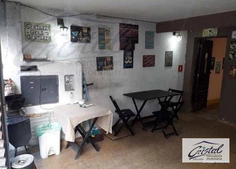 Casa à venda com 2 quartos, 135m² - Foto 3