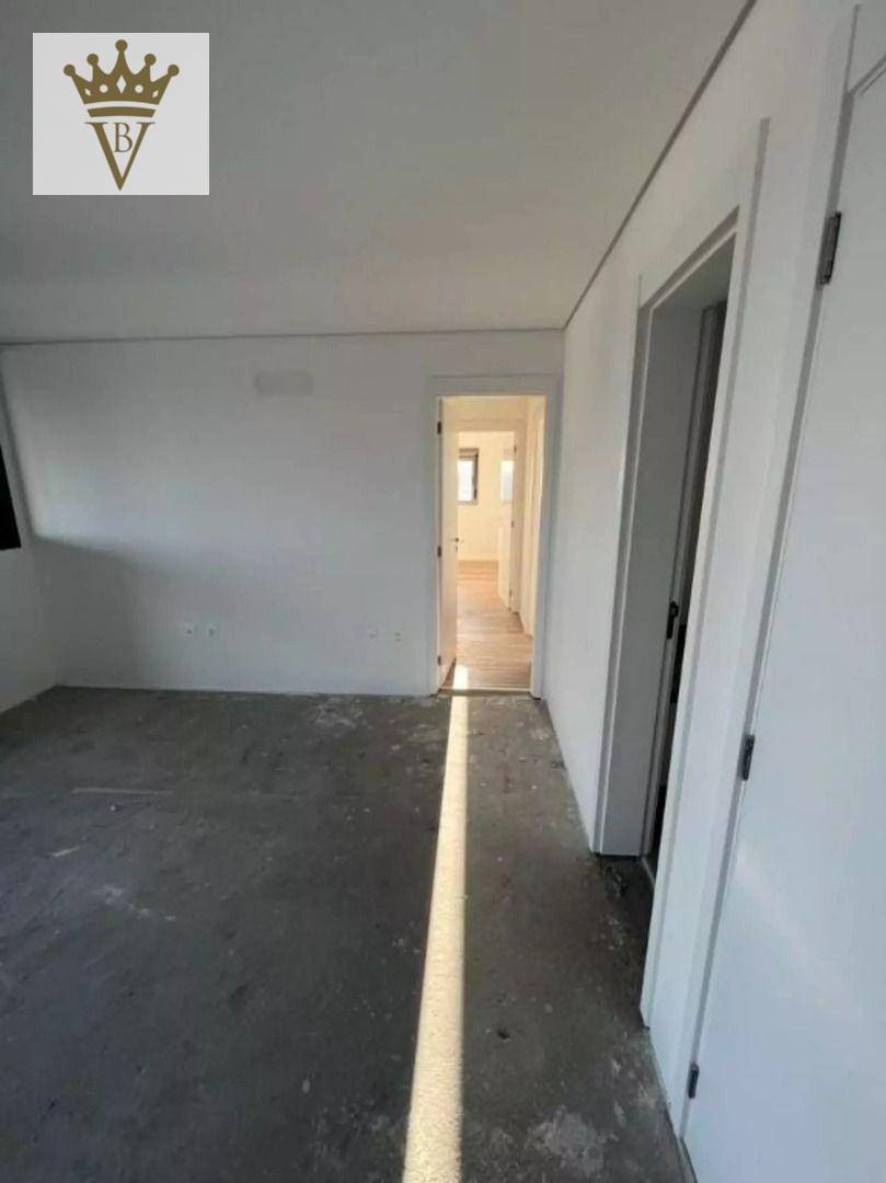 Apartamento à venda com 3 quartos, 143m² - Foto 11