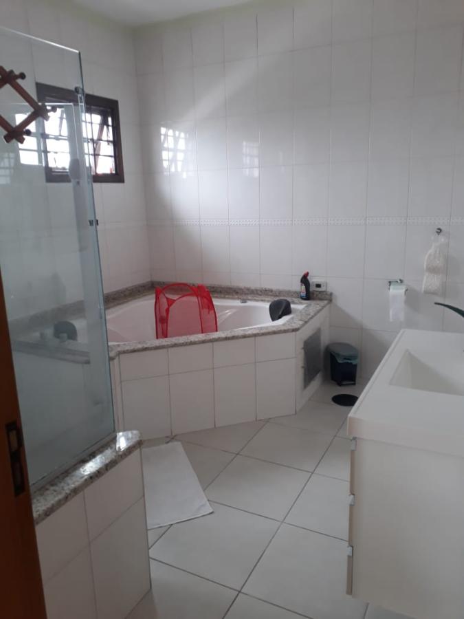 Sobrado à venda com 4 quartos, 350m² - Foto 13