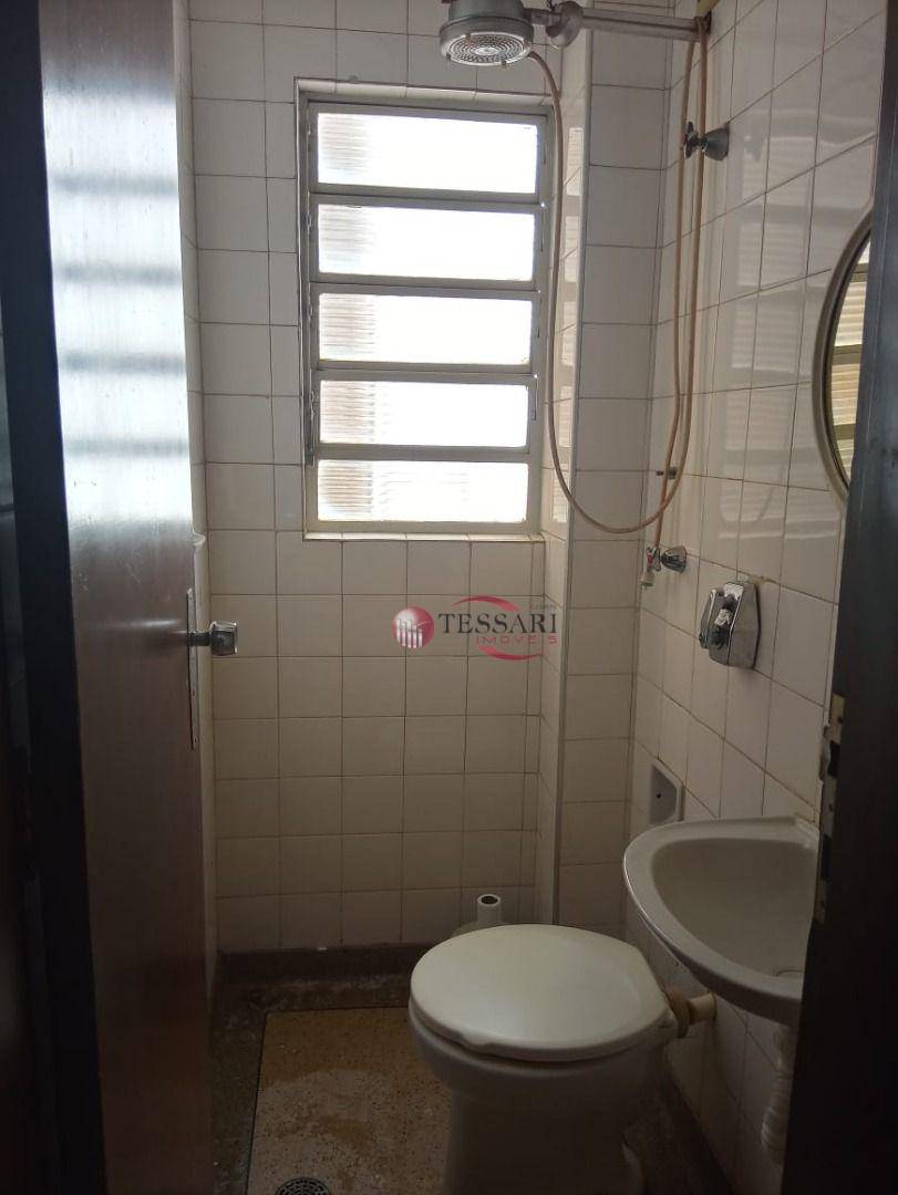 Apartamento para alugar com 2 quartos, 100m² - Foto 19